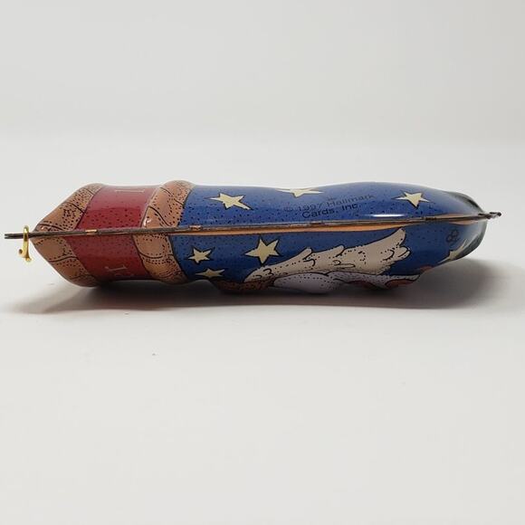 1997 Hallmark Daughter Pressed Tin Keepsake Holiday Christmas Ornament - Picture 9 of 11